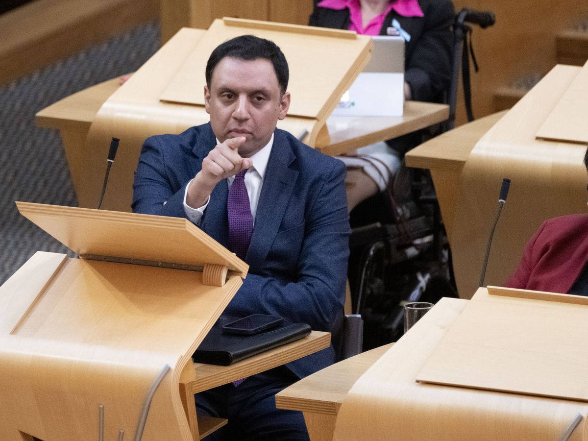 Sarwar urges Reeves to scrap two-child cap in Budget Sarwar urges Reeves to scrap two-child cap in Budget