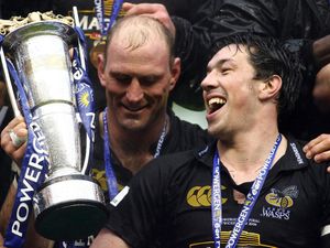 Then-Wasps captain Lawrence Dallaglio with Tom Voyce celebrating winning the Powergen Cup Final at Twickenham in 2006