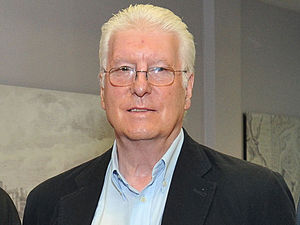 Supporting image for story: Legendary Shrewsbury goalkeeper Ken Mulhearn dies, aged 72