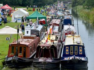 Supporting image for story: Plenty of marvellous narrowboats, music and fun at Festival of Water canal show