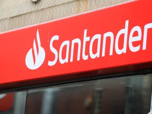 Supporting image for story: Santander sees more than 2,000 jobs go in ongoing overhaul as profit dips