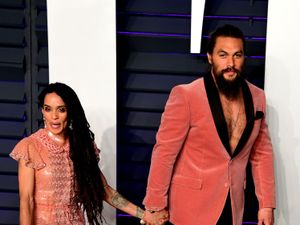 Supporting image for story: Lisa Bonet officially files for divorce from Jason Momoa