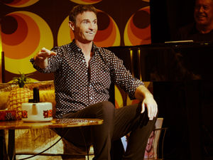 Supporting image for story: Marti thrills theatre audiences with his Pellow Talk