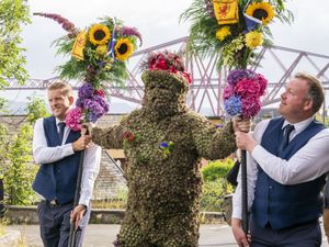 Supporting image for story: Locals turn out to celebrate annual tradition of the Burryman parade