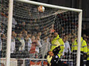Supporting image for story: Walsall out of Trophy on penalties