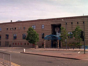 Supporting image for story: Husband had heart attack after burglary, court told