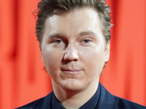 Supporting image for story: Paul Dano offers disclaimer to fans wanting to recreate his Riddler costume