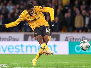 Supporting image for story: Wolves v Man City preview: Gary O’Neil rallies troops for daunting challenge