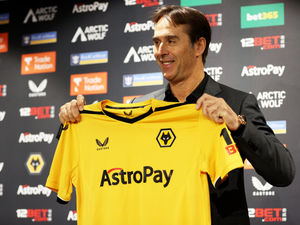 Supporting image for story: ‘Belief is key’ in survival battle says Wolves boss Julen Lopetegui