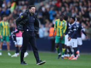 Supporting image for story: Ryan Mason taking "level-headed" approach to West Brom's recent challenges