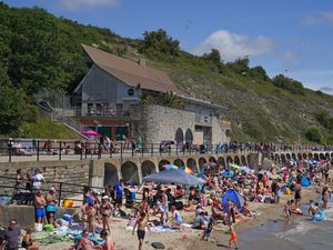 Supporting image for story: Scotland, Northern Ireland and Wales record warmest day of the year in heatwave