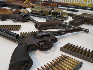 Supporting image for story: More than 100 deadly firearms seized from gangs