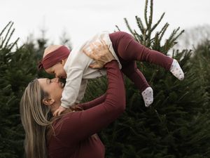 Supporting image for story: 'I'm a motherhood photographer from Shropshire and I love to capture the unbreakable bond between mums and their children'