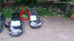 Litterbug in Spout Lane, Caldmore, Walsall