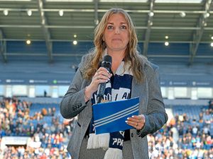 Supporting image for story: Dawn Astle begs the PFA to help oust chief Gordon Taylor