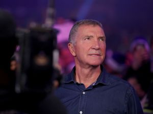 Supporting image for story: Graeme Souness describes hearing explosions while trapped in Middle East