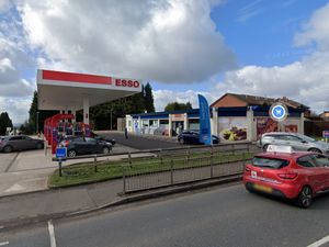 Supporting image for story: Woman accused of robbing Tesco store and 'threatening staff with syringe' due to appear in court