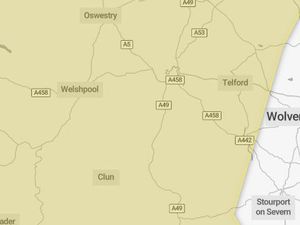 Supporting image for story: Shropshire weather warning as Met Office forecasts 70mph wind gusts - here's when and where