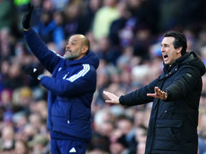 Supporting image for story: Aston Villa will take cautious approach with defensive star 