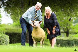 Sale topper and new centre record holder at 14,000gns, Edstaston Dakota alongside Robert and Jeanette Gregory 