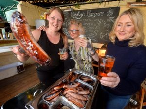 Supporting image for story: Stourbridge MP serves pints at beer and cider festival