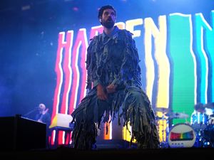 Supporting image for story: Kasabian hails fans as ‘greatest’ after topping charts seventh time