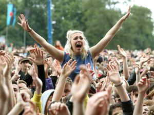 Supporting image for story: Scorching weather warning as Trnsmt festival go-ers take over centre of Glasgow