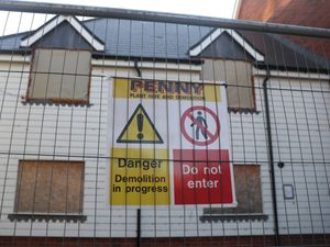 Supporting image for story: Novichok victim’s family call for change as they criticise inquiry report