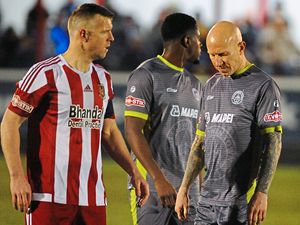 Supporting image for story: Lee Hughes tells Halesowen to keep fighting until the very end