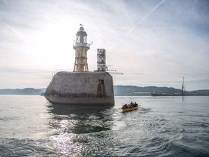 Supporting image for story: Darren teams up with fellow rowers for tough Channel Challenge in memory of his father