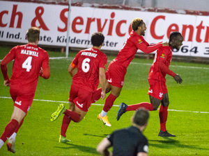Supporting image for story: Seven without loss for Harriers