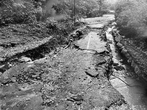 Supporting image for story: Memories flood back of day when road suffered for a second time 