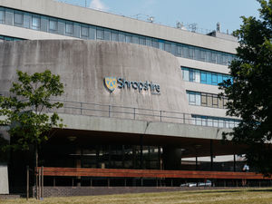 Supporting image for story: Woman's death at doctor's surgery was caused by leg wound infection