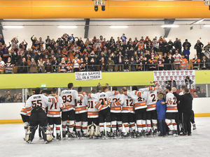 Supporting image for story: Rick Plant hails Telford Tigers title triumph