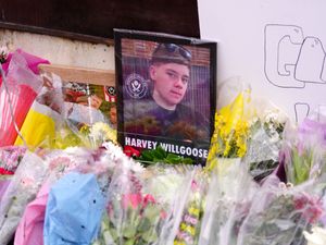 Supporting image for story: Teenager ‘acted like he had knife’ under jumper before stabbing boy to death