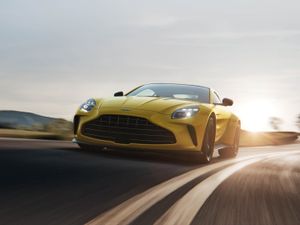 Supporting image for story: New Aston Martin Vantage revealed with huge power boost and overhauled interior