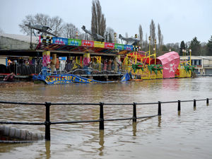 Supporting image for story: River Severn receding but fairground and sports clubs remain under water