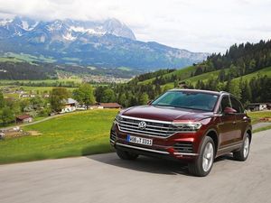 Supporting image for story: First Drive: VW’s new Touareg is a technological tour de force and a deserving flagship