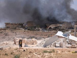 Supporting image for story: Syria and Saudi Arabia sign investment deals worth £4.4 billion