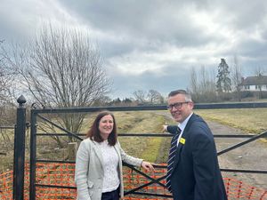 Julia Buckley and Matthew Neal, Director of Hospitals Transformation Programme at SaTH.