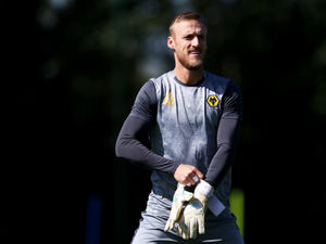 Supporting image for story: Wolves keeper Dan Bentley targeting first team place