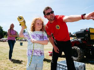 Supporting image for story: Volunteers teach lifesaving skills after Shrewsbury river tragedies