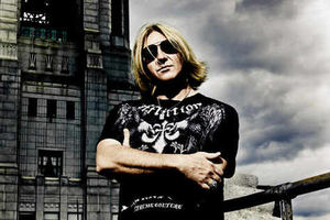 Supporting image for story: Def Leppard get rocked at the LG Arena