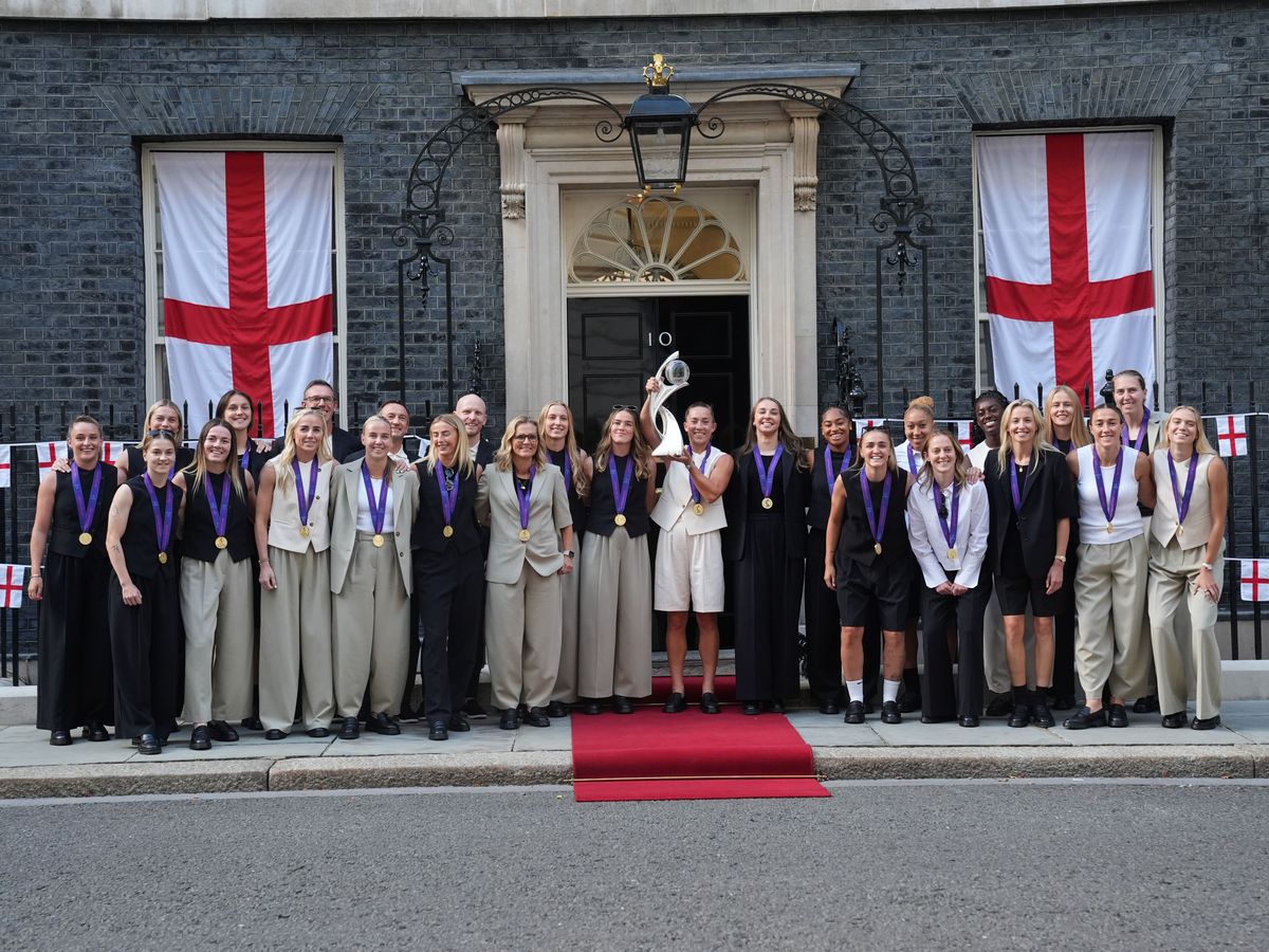 Lionesses enjoy late-night Euros celebrations in London ahead of Mall parade