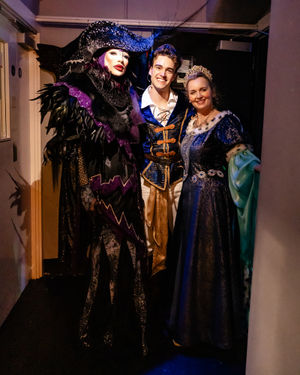 Danny Beard, Solomon Davy and Debra Stephenson share a moment before heading on stage. Photo: Danny Kaan