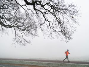 Supporting image for story: Amber cold weather health alert issued as temperatures could plunge to -10C