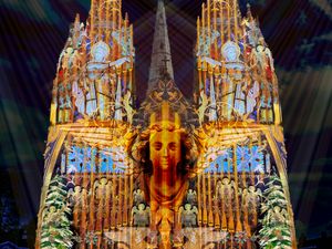 Supporting image for story: Amazing Lichfield Cathedral light show to bring carols to life 