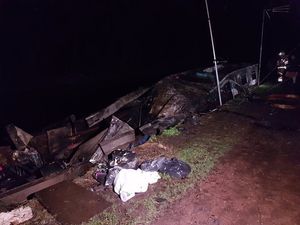 Supporting image for story: Lucky escape for couple as Boxing Day blaze rips through canal boat