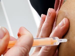 Supporting image for story: Ireland medical chief says use of AstraZeneca Covid vaccine should be suspended