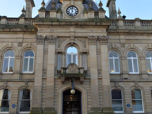 Supporting image for story: Man who kicked and bit police officers spared jail because prisons are full